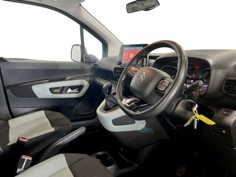 Citroen Berlingo Mpv White #12