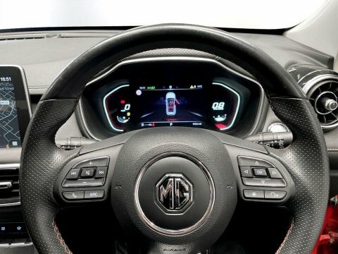 MG HS 1.5 T-gdi Trophy Suv White #13