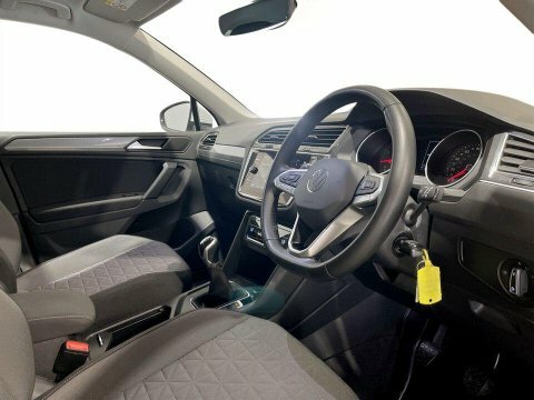 Volkswagen Tiguan 2.0 Tdi R-line Tech Dsg Euro 6 Ss White #12