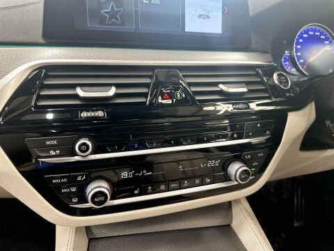 BMW 6 Series Hatchback  #19