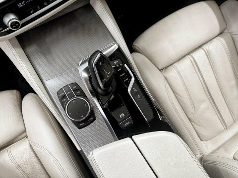 BMW 6 Series Hatchback  #17