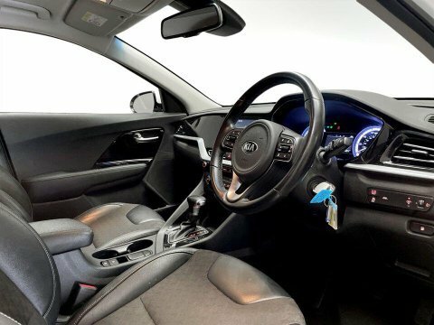 Kia Niro 3 Blue #12