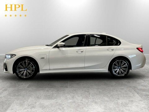 BMW 3 Series 2022 22 2.0 AJ22LAO #4