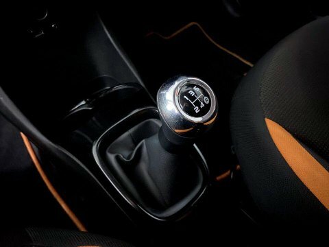 Toyota Aygo Hatchback Orange #17