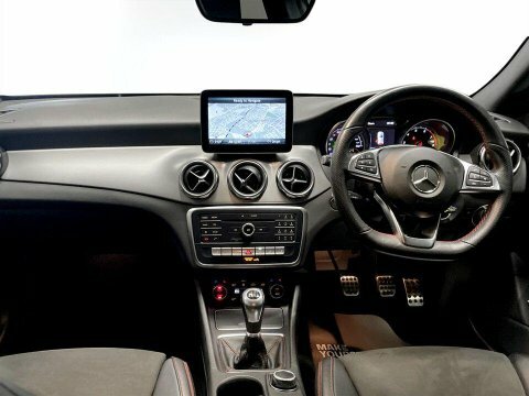 Mercedes-Benz GLA Class Suv White #18
