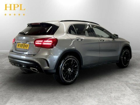 Mercedes-Benz GLA Class Suv White #7