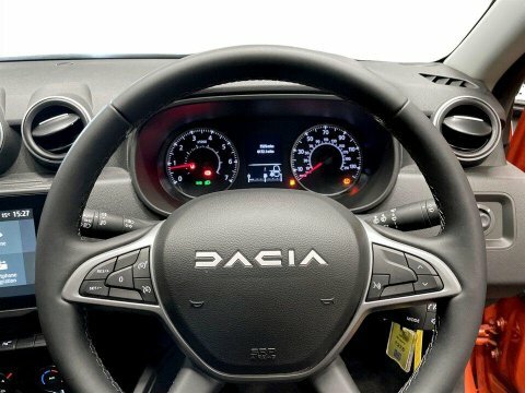Dacia Duster Expression Green #13