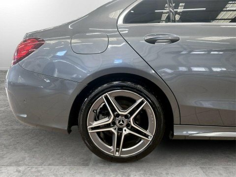 Mercedes-Benz C Class C63 4dr Auto Black #10