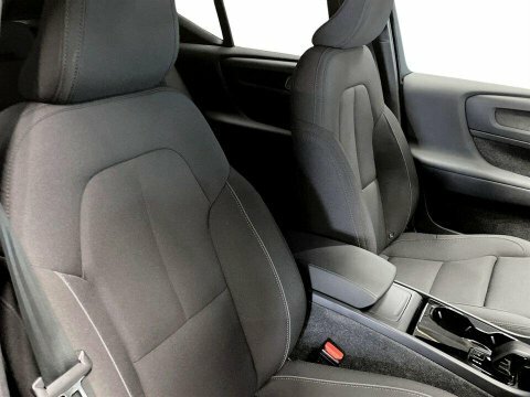 Volvo XC40 Plus Black #11