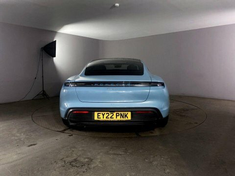 Porsche Taycan 2022 22 Performance  #6
