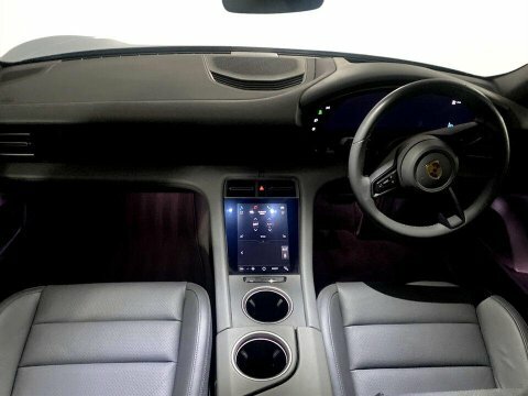 Porsche Taycan 4S Black #18