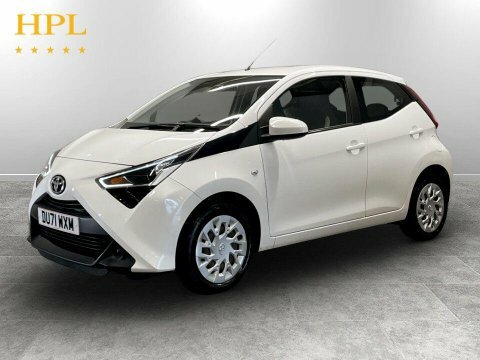 Toyota Aygo Hatchback Red #3