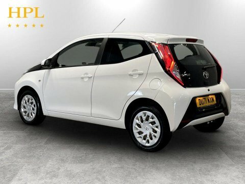 Toyota Aygo Hatchback Red #5