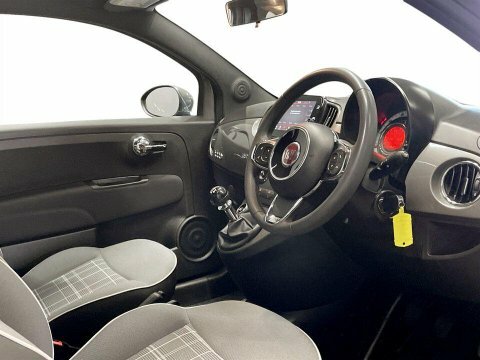 Fiat 500 Hatchback Yellow #12