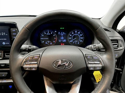 Hyundai I30 Hatchback Red #13
