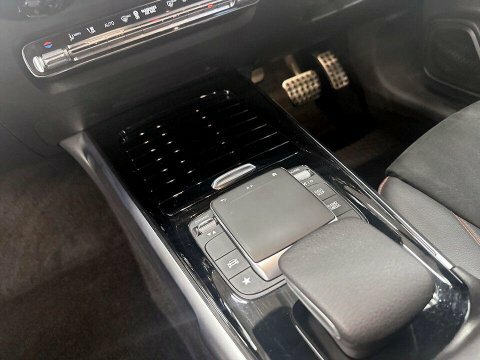 Mercedes-Benz GLB Class 1.3 200 Grey #17