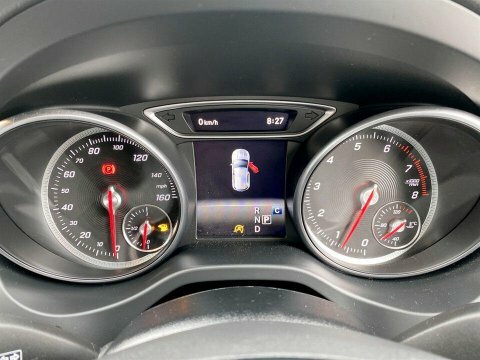 Mercedes-Benz GLA Class 2021 71 1.3 #14