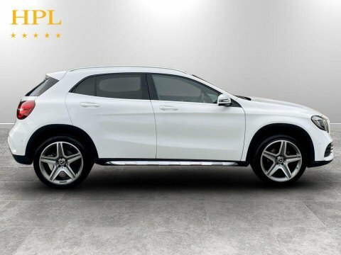 Mercedes-Benz GLA Class 2021 71 1.3 #8