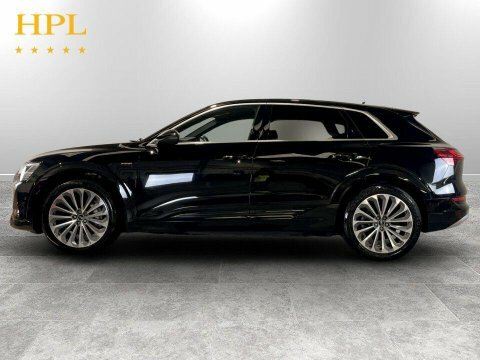 Audi E-tron 2020 70 50  #4