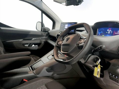 Peugeot e-Rifter 2025 75 52Kwh  #12