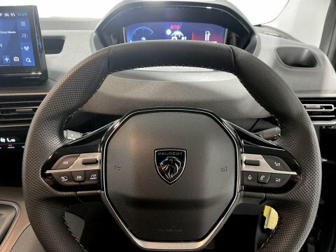 Peugeot e-Rifter 2025 75 52Kwh  #13