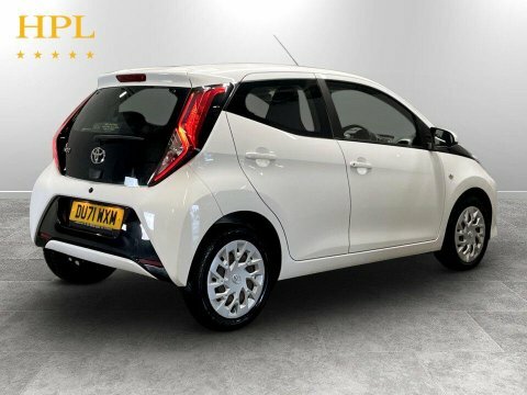 Toyota Aygo Hatchback Red #7