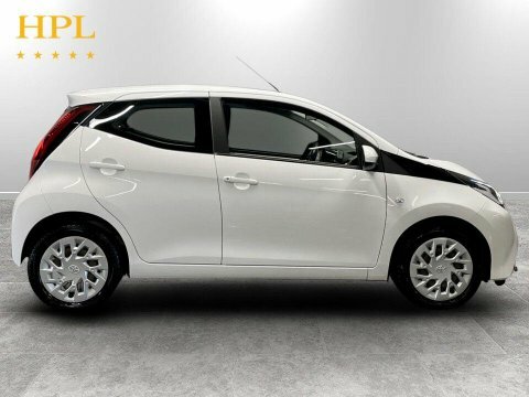 Toyota Aygo Hatchback Red #8