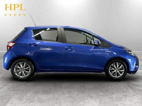 Toyota Yaris 1.5 Hybrid Dynamic Cvt  #8