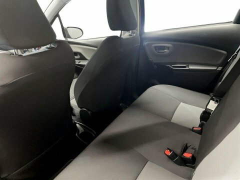 Toyota Yaris 1.5 Hybrid Dynamic Cvt  #20
