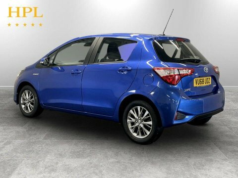 Toyota Yaris 1.5 Hybrid Dynamic Cvt  #5
