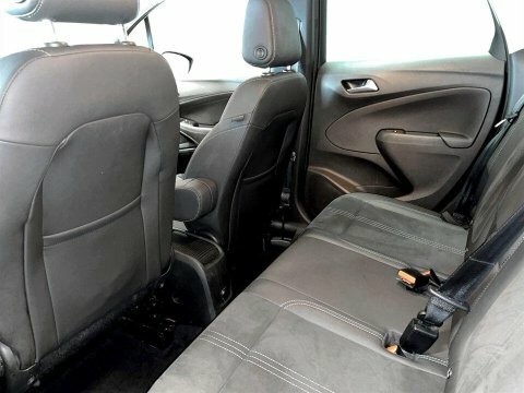 Vauxhall Crossland Hatchback Silver #20