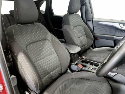 Ford Kuga 1.5 Ecoboost 150 Titanium #11