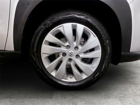 Suzuki S Cross 1.5 Hybrid Motion Ags Silver #10