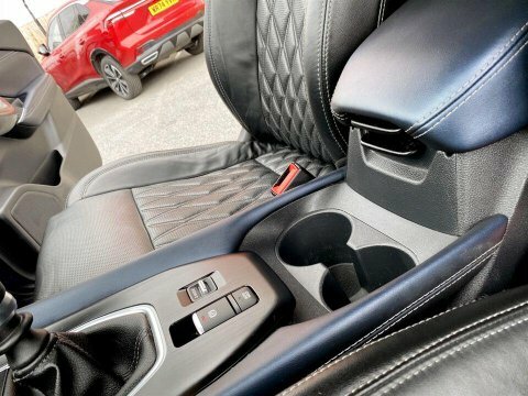 Nissan Qashqai Hatchback  #19
