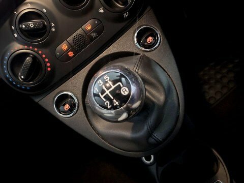Fiat 500 Manual White #16