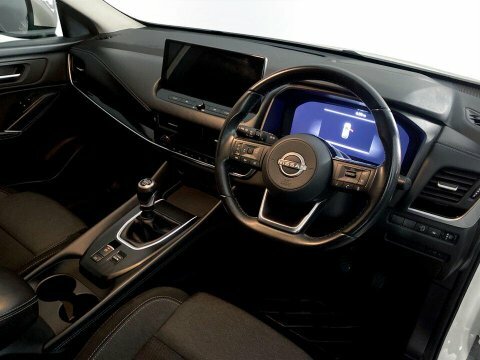 Nissan Qashqai Hatchback #12