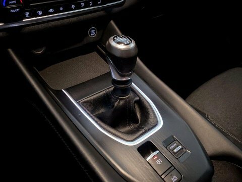 Nissan Qashqai Hatchback #16