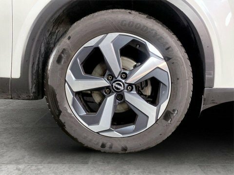 Nissan Qashqai Hatchback #10