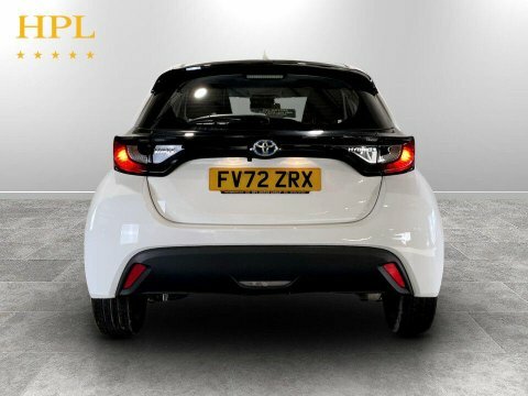 Toyota Yaris Hatchback  #6