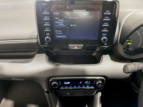 Toyota Yaris Hatchback  #17