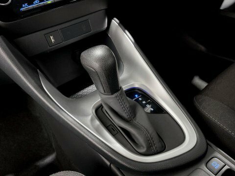 Toyota Yaris Hatchback  #16
