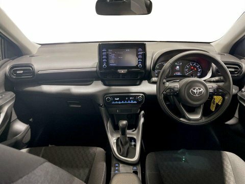 Toyota Yaris Hatchback  #18
