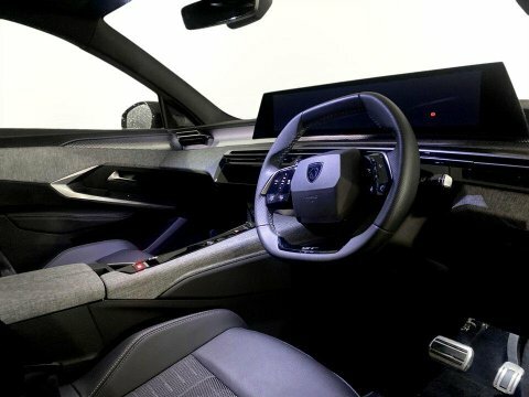 Peugeot 3008 Hatchback #12