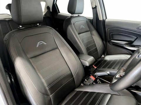 Ford Ecosport Hatchback White #11