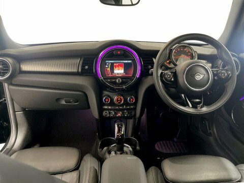 Mini Convertible 2.0 Jcw II Comfortnav Pack 8 Speed Green #19