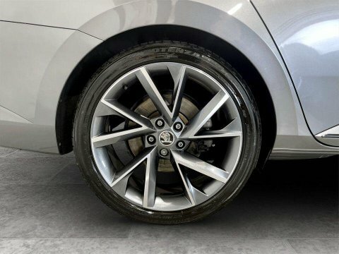 Skoda Superb Superb 2.0 Tdi Grey #9