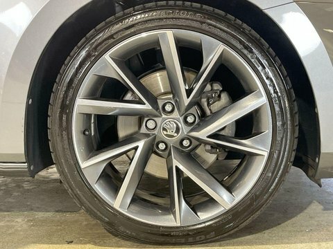 Skoda Superb Superb 2.0 Tdi Grey #31