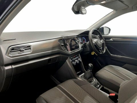 Volkswagen T-Roc 2019 69 1.5  #29