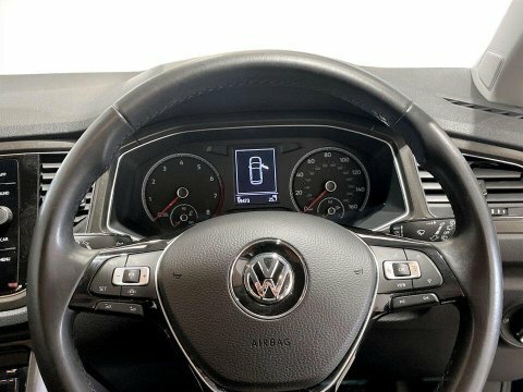 Volkswagen T-Roc 2019 69 1.5  #25