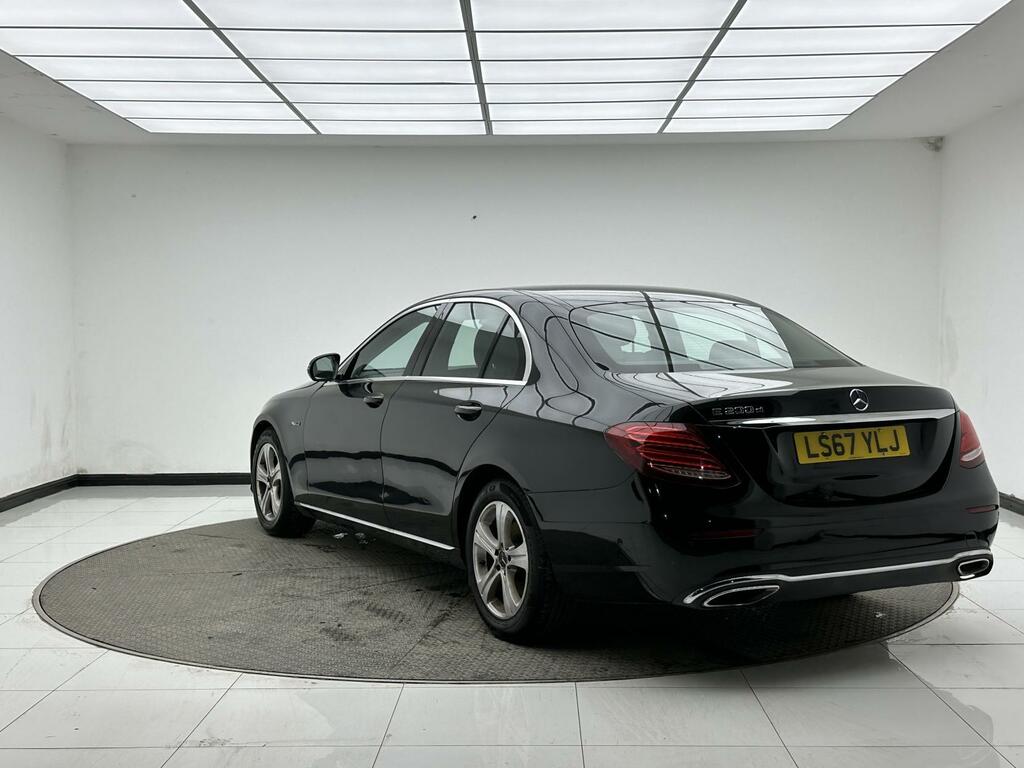 Mercedes-Benz E Class Se Black #4